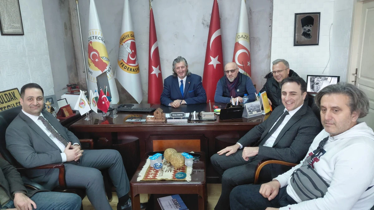 BAŞSAVCI VE ADALET KOMİSYONU BAŞKANI ZGC&rsquo;Yİ ZİYARET ETTİ, 10 OCAK &Ccedil;ALIŞAN GAZETECİLER G&Uuml;N&Uuml;'N&Uuml; KUTLADI