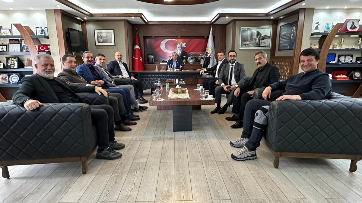 ETSO &uuml;yelerinden Başkan Keleş'e nezaket ziyareti