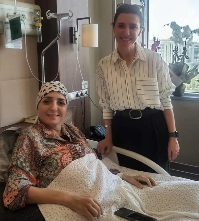  Evrim Balbaloğlu Cumhurbaşkanı Başdanışmanı Saadet Oru&ccedil;  Bilkent Şehir Hastanesi&rsquo;nde ziyaret etti