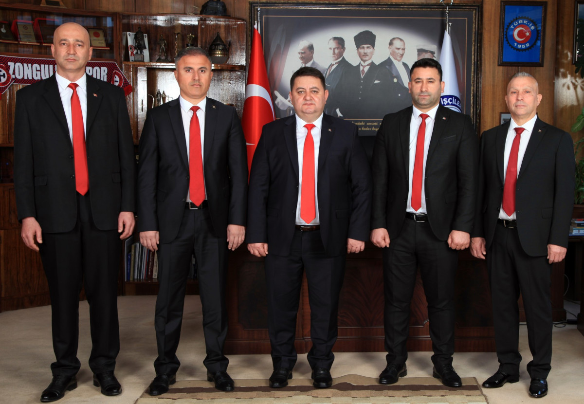 GENEL MADEN İŞÇİLERİ SENDİKASI  YÖNETİM KURULU;  “RAMAZAN BAYRAMI’NIN HUZUR VE BARIŞ GETİRMESİNİ DİLERİZ”
