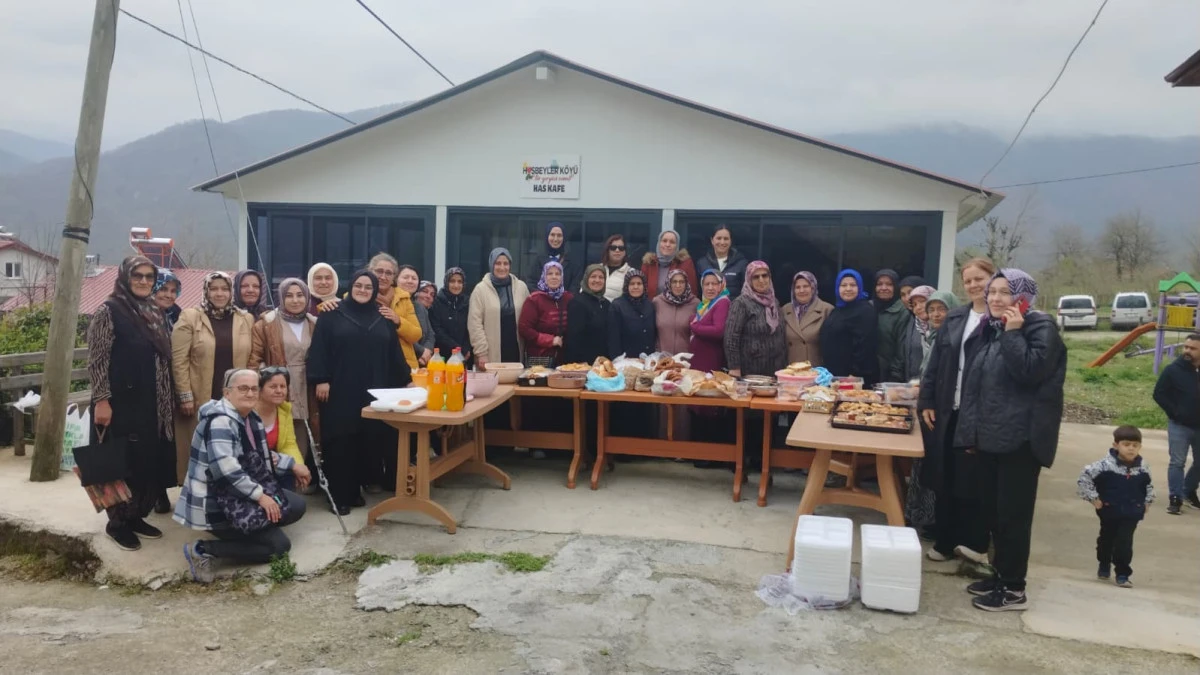 Hasbeyler'de bal &uuml;retimi &ouml;ncesi eğitimler başladı