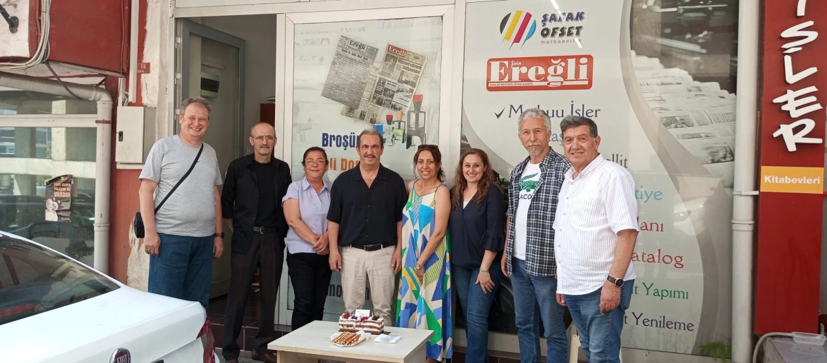 Kdz. Ereğli Gazeteciler Derneği (EGD) y&ouml;netimi, kuruluşunun 69. yılını kutlayan Şirin Ereğli Gazetesi&rsquo;ni ziyaret Etti