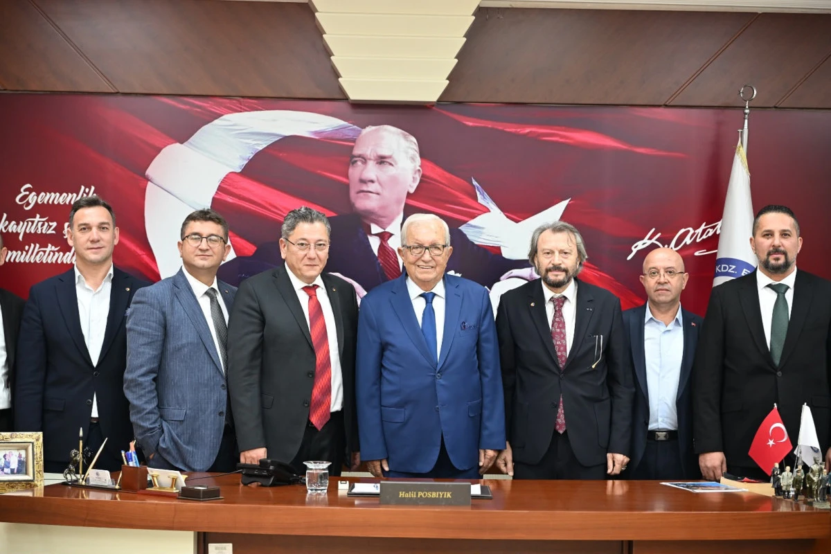 KDZ. EREĞLİ TSO HEYETİ BELEDİYE BAŞKANI HALİL POSBIYIK&rsquo;I ZİYARET ETTİ