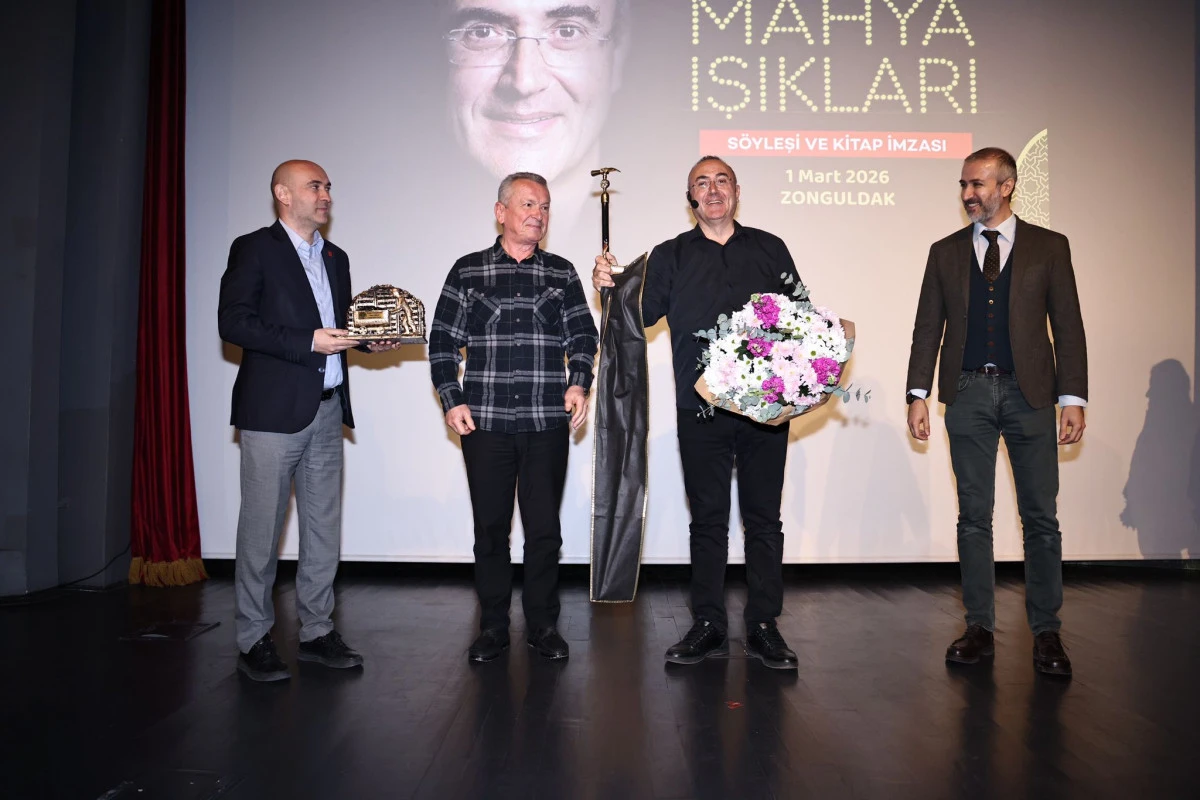  Şair, Yazar ve Anlatıcı Sunay Akın&rsquo;ı Zonguldak&rsquo;ta 