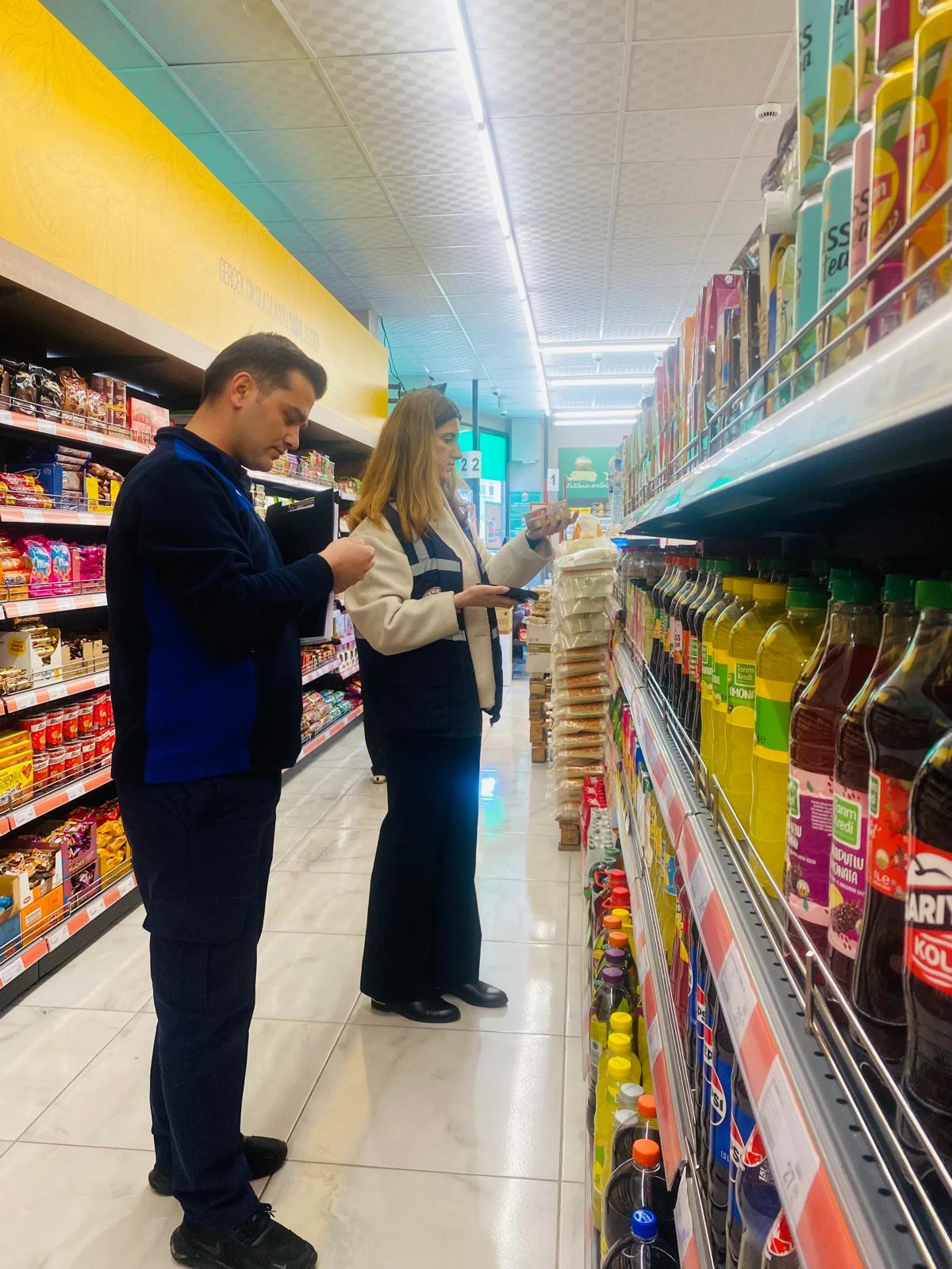 TİCARET BAKANLIĞI VE ZABITA M&Uuml;D&Uuml;RL&Uuml;Ğ&Uuml; EKİPLERİMİZ DENETİMLERE DEVAM EDİYOR...