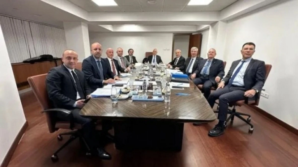 TSO Başkanı Arslan Keleş, TOBB Y&uuml;ksek Disiplin Kurulu toplantısına katıld