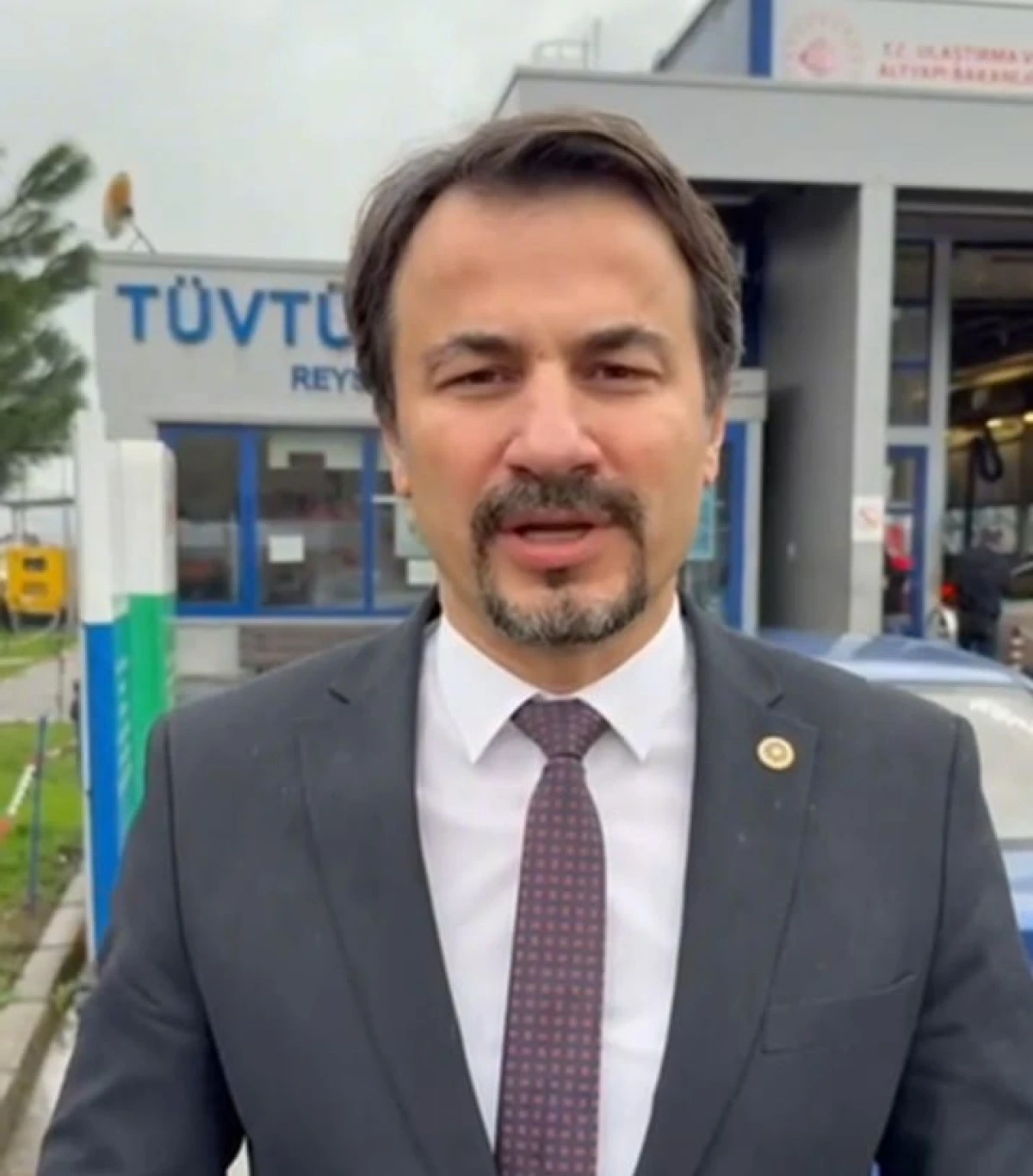 T&Uuml;VT&Uuml;RK ARA&Ccedil; MUAYENE SOYGUNU!