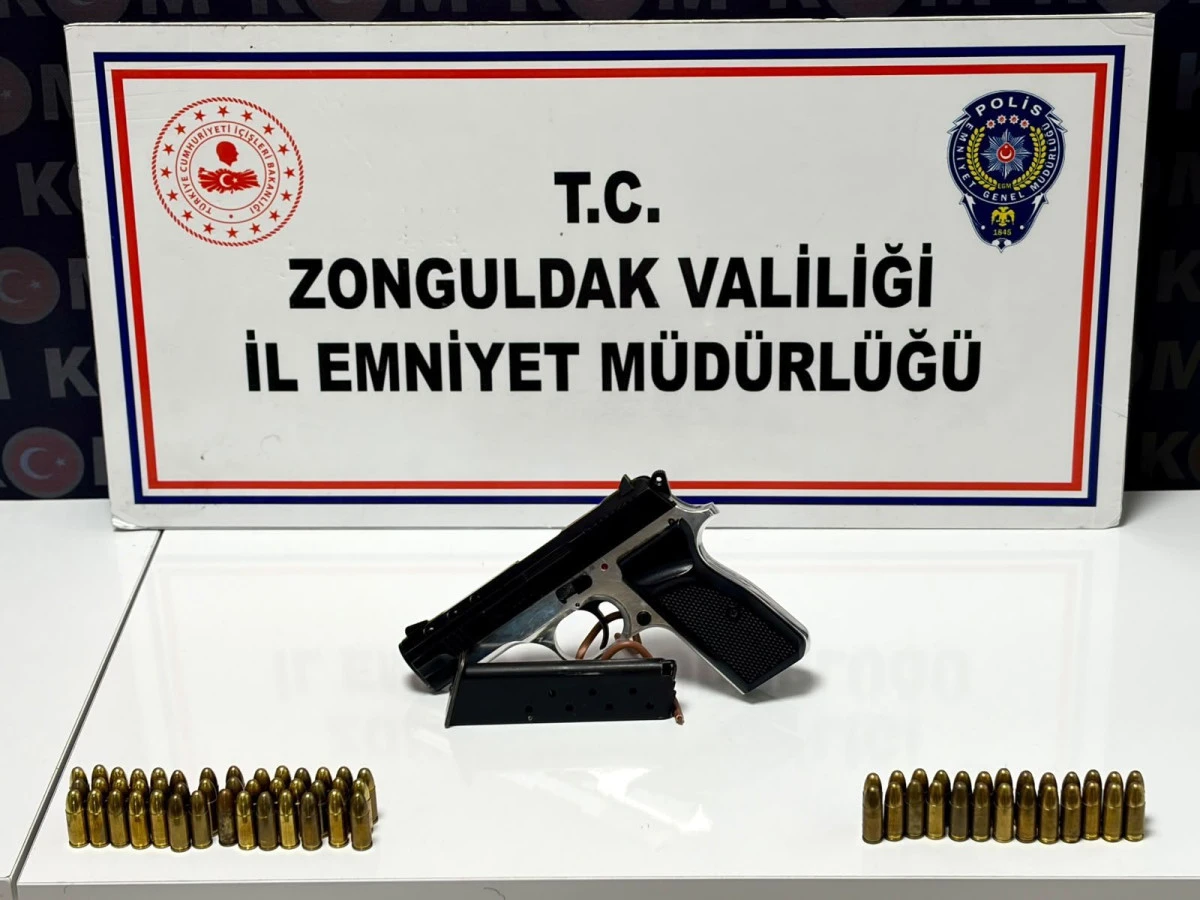 Zonguldak İl Emniyet M&uuml;d&uuml;rl&uuml;ğ&uuml; KOM Şube M&uuml;d&uuml;rl&uuml;ğ&uuml; koordinesinde   2 ayrı operasyon